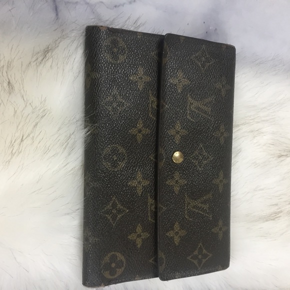 Louis Vuitton Handbags - 💯 Louis Vuitton vintage long french snap wallet